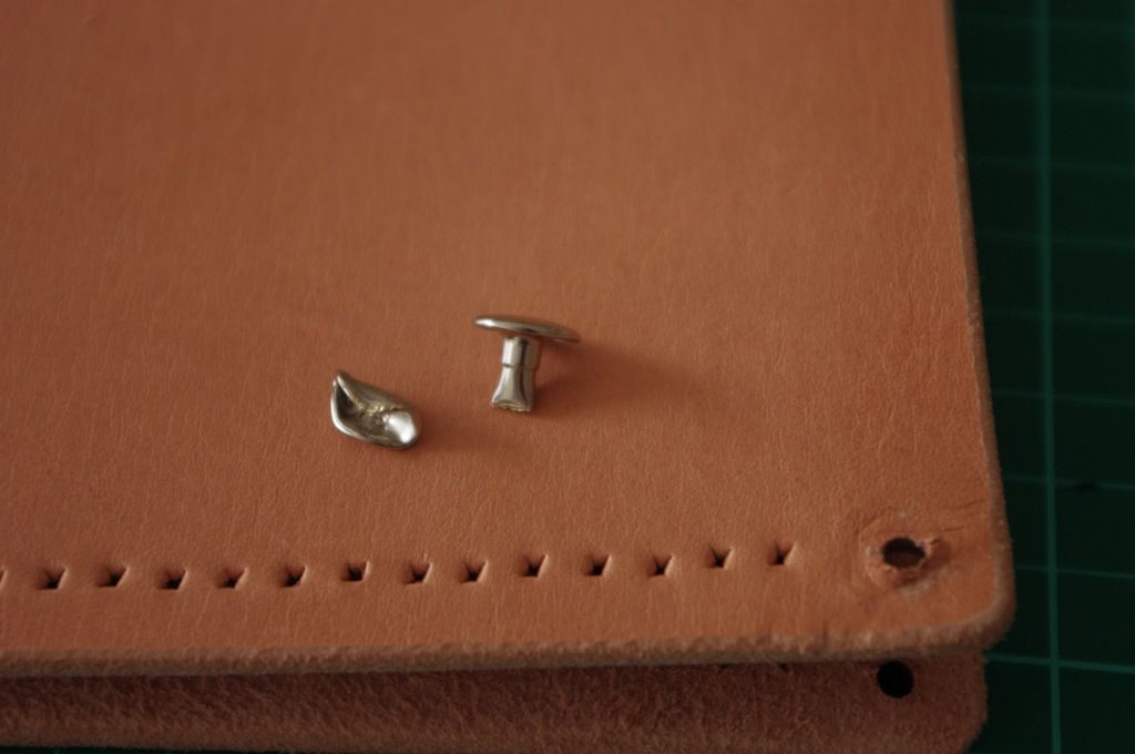 Ped's & Ro Leather Blog Tutorial Removing 'Quickset' Rivet